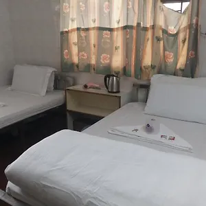 https://house-new-yan-yan-reception-9th-floor-flat-e4-e6.getmacauhotels.com